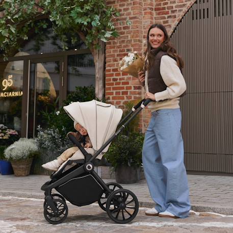 Poussette canne compacte mika plus légère et pliable jusqu’à 22 kg avec accessoires Beige sand+Grey stone+Mocha mousse 4 - vertbaudet enfant 