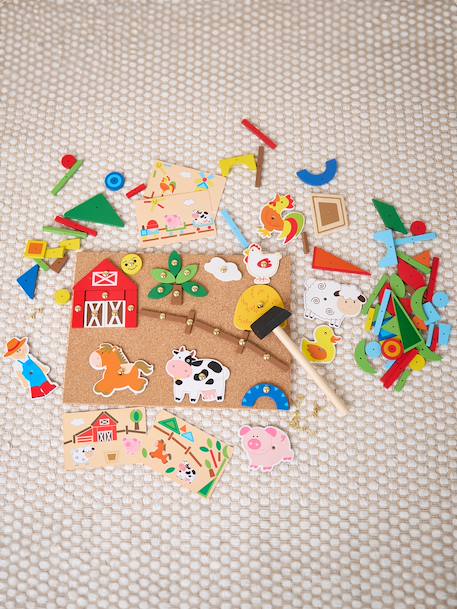 Jeu de clouage en bois avec liège Chantier+Ferme+Monde des fées+Monde des licornes 7 - vertbaudet enfant 