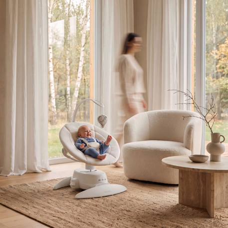 Balancelle électrique 360° iris close&cosy avec 3 mouvements, 5 vitesses, 12 mélodies et coussin inclus White beige 6 - vertbaudet enfant 
