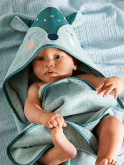 Une serivette éponge bébé à capuche pour éviter d'avoir froid