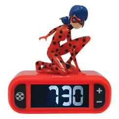 https://www.vertbaudet.fr/fstrz/r/s/media.vertbaudet.fr/Pictures/vertbaudet/299707/radio-reveil-miraculous-lexibook-ladybug-lumineuse-rouge-et-noir-pour-enfant.jpg?width=243&frz-v=231