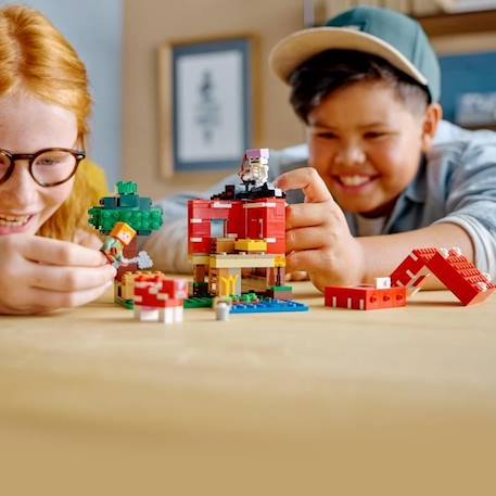 LEGO® 21179 Minecraft La Maison Champignon, Set Jouet de Construction pour Enfants dès 8 ans, Idée de Cadeau, avec Figurines ROUGE 5 - vertbaudet enfant 