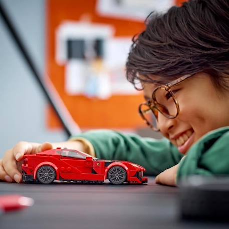 LEGO® Speed Champions 76914 Ferrari 812 Competizione, Kit de Maquette de Voiture de Sport ROUGE 6 - vertbaudet enfant 