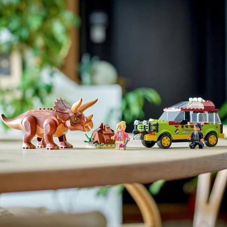 LEGO® Jurassic Park 76959 La Recherche du Tricératops, Jouet de Voiture avec Figurine Dinosaure MARRON 5 - vertbaudet enfant 