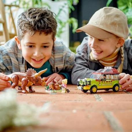 LEGO® Jurassic Park 76959 La Recherche du Tricératops, Jouet de Voiture avec Figurine Dinosaure MARRON 3 - vertbaudet enfant 