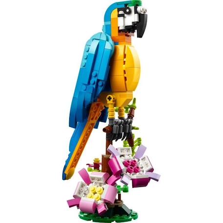 LEGO® Creator 3-en-1 31136 Le Perroquet Exotique, Figurines Animaux de la Jungle, avec Grenouille et Poisson BLANC 2 - vertbaudet enfant 