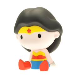 Jouet-Jeux d'imagination-Tirelire - PLASTOY - Chibi Wonder Woman - Rouge - Licence Wonder Woman - Enfant 8 ans - PVC environnemental
