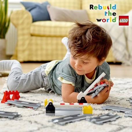 LEGO® DUPLO Town Les Rails du Train Jeu de Construction - Circuit avec Brique d'Action Rouge GRIS 4 - vertbaudet enfant 
