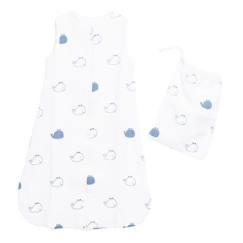 Linge de maison et décoration-Linge de lit bébé-Gigoteuse - lange coton bio 70cm- blue baleine blanc