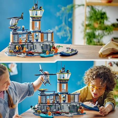 LEGO® 60419 City La Prison de la Police en Haute Mer, Jouet avec Hélicoptère et Bateau, 7 Minifigurines et Figurine de Chien GRIS 5 - vertbaudet enfant 