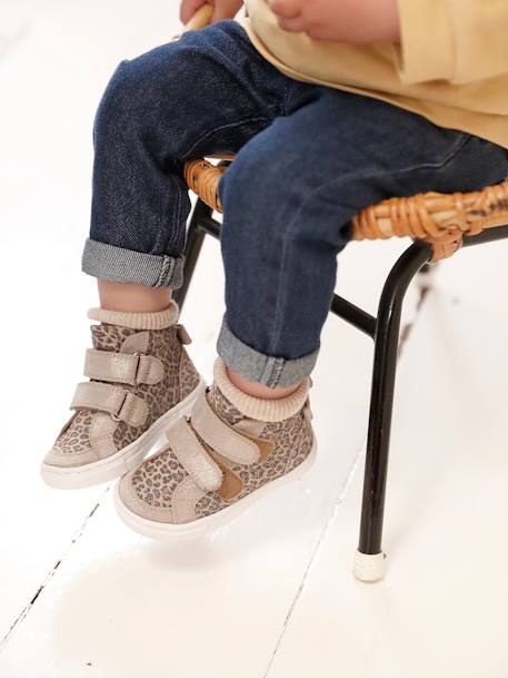 Basket bébé fille cuir à scratchs beige imprimé 7 - vertbaudet enfant 