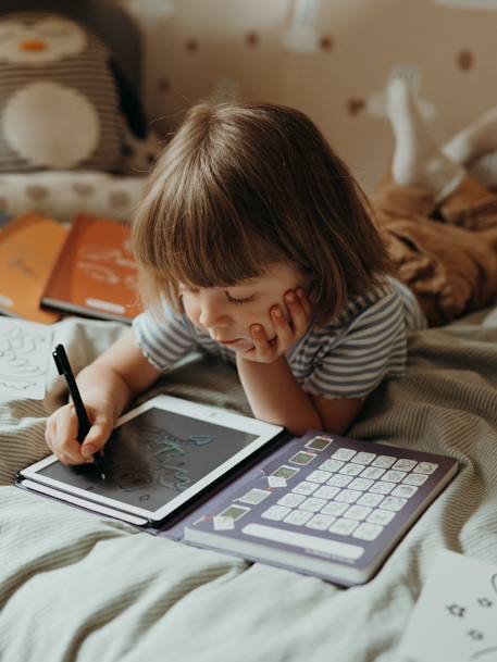 Tablette à dessin Kidydraw mini jaune+rose+vert sapin+violet 13 - vertbaudet enfant 
