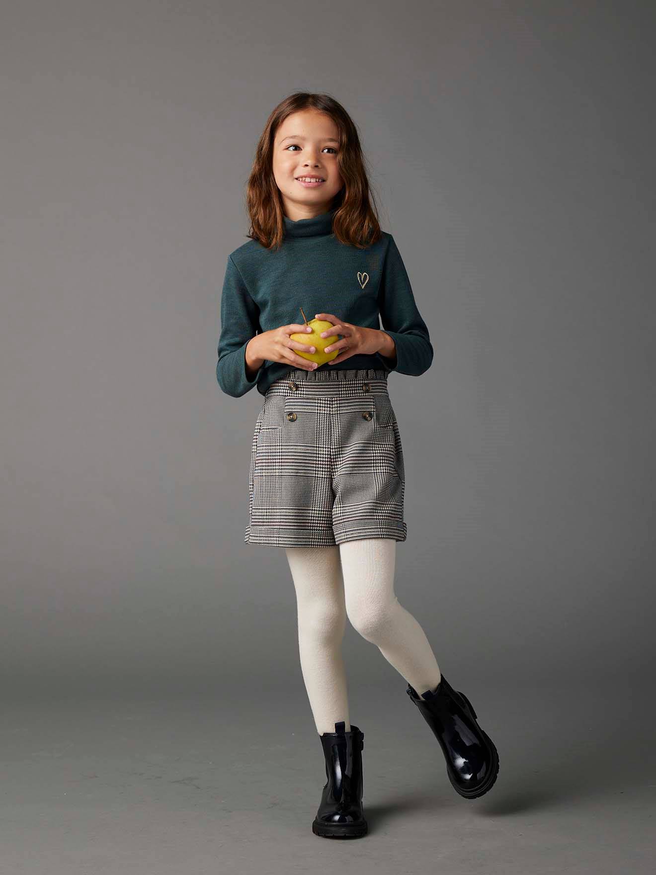 Short En Velours Pour Fille – Velours Côtelé Cœur Brodé Brillant – Taille élastiquée Style Paperbag