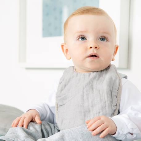 Set de 3 bavoirs en coton bio + 3 langes + 1 serviette doudou lil planet Bleu clair - gris / ourson+Gris argenté - bleu / ourson+Rose pastel - gris / lapin+Vert givré - gris / lapin 2 - vertbaudet enfant 