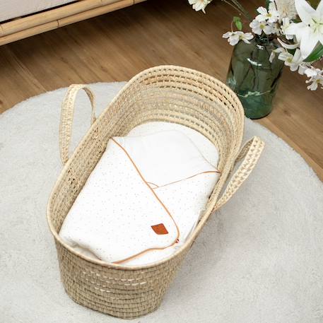 Drap housse couffin ovale en gaze de coton jeanne Beige+Blanc+Blanc à pois or+Bleu+Camel+Écru+Gris clair+Ivoire+Rose+Terracotta+Vert de gris 13 - vertbaudet enfant 