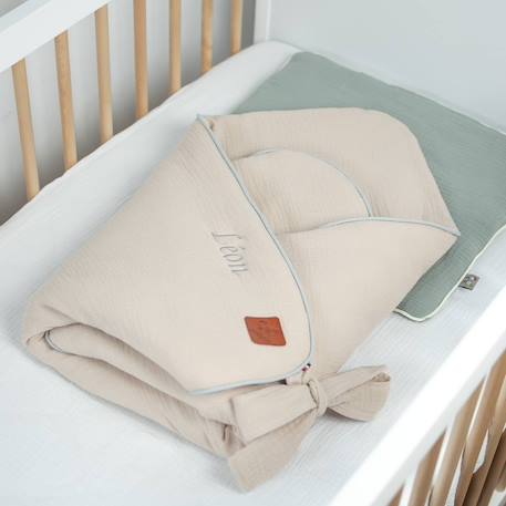 Couverture d'emmaillotage en gaze de coton jeanne Beige+Blanc+Blanc à pois or+Bleu+Camel+Écru+Gris clair+Terracotta+Vert de gris+Vieux rose 3 - vertbaudet enfant 