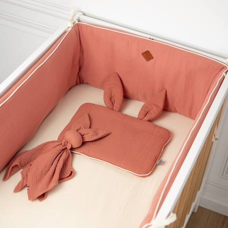 Tour de lit universel en gaze de coton jeanne Beige+Blanc+Blanc à pois or+Bleu+Camel+Écru+Gris clair+Rose+Terracotta+Vert de gris 44 - vertbaudet enfant 