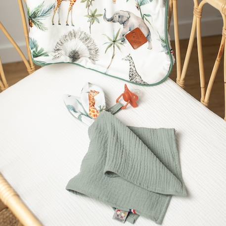 Doudou lapin attache tétine en gaze de coton safari Blanc+Vert de gris 8 - vertbaudet enfant 