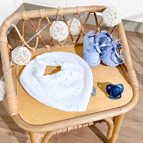 Bavoir bandana gaze de coton jeanne Beige+Blanc+Blanc à pois or+Bleu+Camel+Écru+Gris clair+Terracotta+Vert de gris+Vieux rose 14 - vertbaudet enfant 