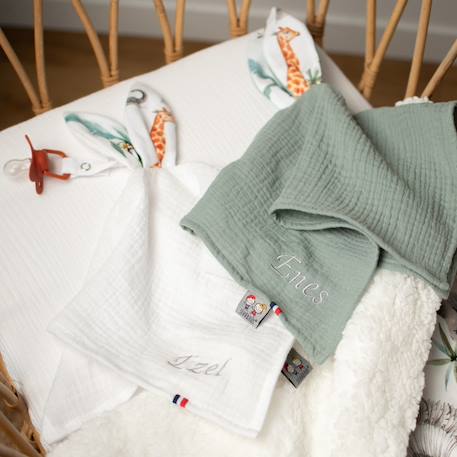 Doudou lapin attache tétine en gaze de coton safari Blanc+Vert de gris 9 - vertbaudet enfant 