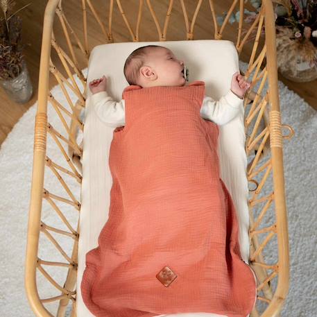 Gigoteuse d'été tog 0,5 en gaze de coton jeanne Beige+Blanc+Blanc à pois or+Bleu ciel+Camel+Écru+Gris clair+Rose+Terracotta+Vert de gris 20 - vertbaudet enfant 