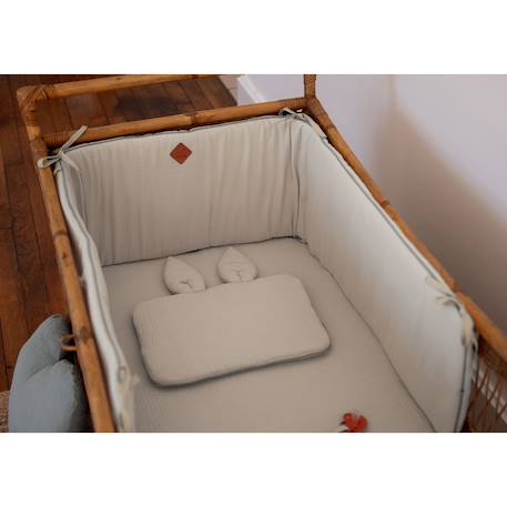 Tour de lit universel en gaze de coton jeanne Beige+Blanc+Blanc à pois or+Bleu+Camel+Écru+Gris clair+Rose+Terracotta+Vert de gris 41 - vertbaudet enfant 