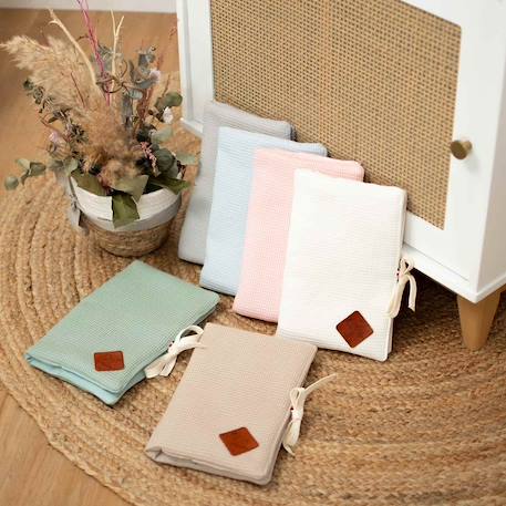 Protège carnet de santé en nid d'abeille Beige+Bleu+Écru+Rose 9 - vertbaudet enfant 