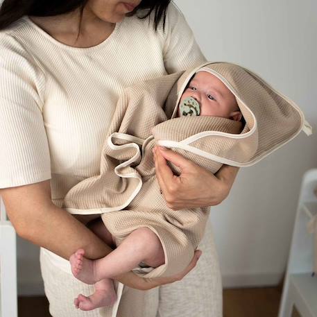 Cape de bain bébé en coton nid d'abeille Beige+Bleu+Écru+Gris clair+Rose 25 - vertbaudet enfant 