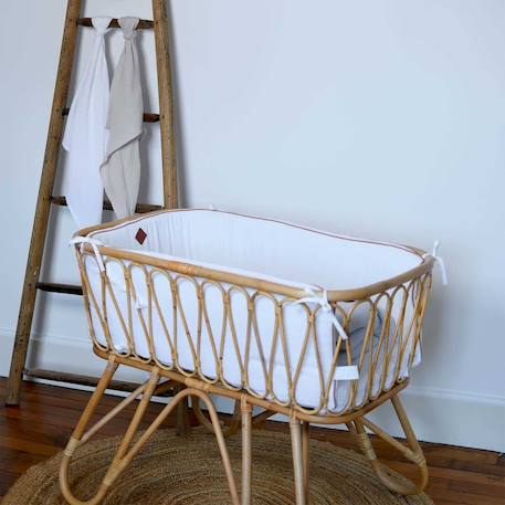 Tour de lit universel en gaze de coton jeanne Beige+Blanc+Blanc à pois or+Bleu+Camel+Écru+Gris clair+Rose+Terracotta+Vert de gris 14 - vertbaudet enfant 