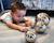 4 balles réfléchissantes argentées Gris 3 - vertbaudet enfant 