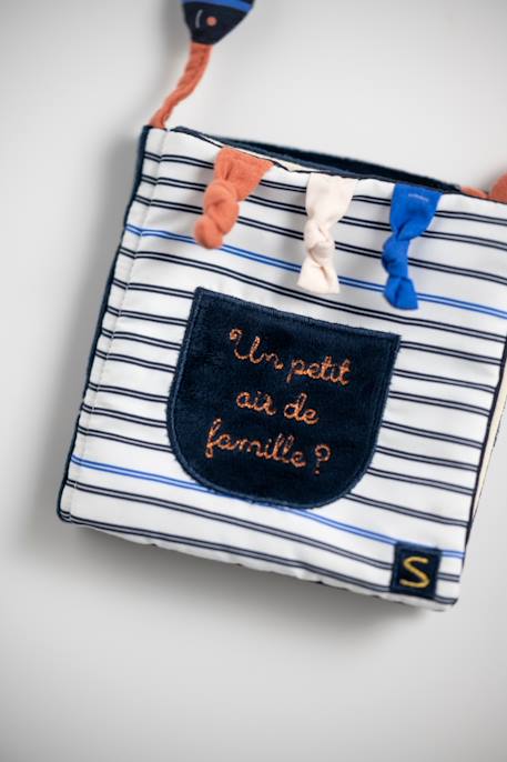 Livre d'éveil marinière avec détail poisson - baby sailor Blanc/bleu 3 - vertbaudet enfant 