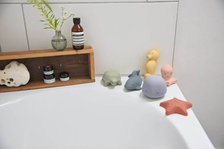 Jouet de bain en caoutchouc naturel etoile de mer Rouge 3 - vertbaudet enfant 