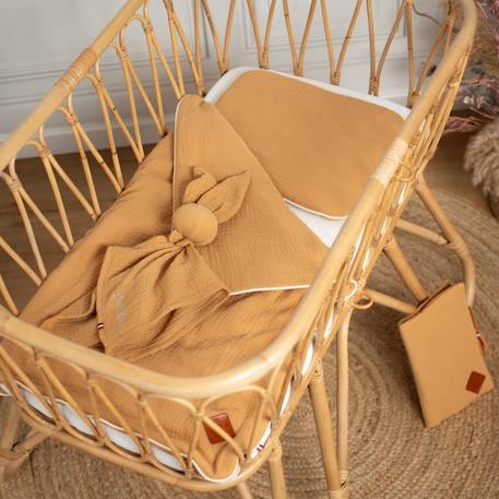 Set berceau couverture et coussin en gaze de coton jeanne Beige+Blanc+Blanc à pois or+Camel+Écru+Gris clair+Rose+Terracotta+Vert de gris 16 - vertbaudet enfant 