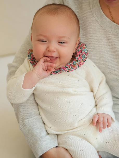 Ensemble naissance 2 pièces en tricot détail tissu Liberty écru 1 - vertbaudet enfant 