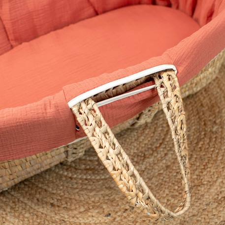 Couffin bébé avec matelas habillage et drap housse jeanne Beige+Blanc+Bleu+Camel+Écru+Gris clair+Rose+Terracotta+Vert de gris 39 - vertbaudet enfant 