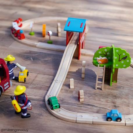 Circuit de train caserne de pompiers Rouge 5 - vertbaudet enfant 