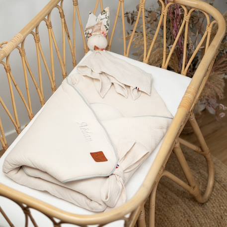 Couverture d'emmaillotage en gaze de coton jeanne Beige+Blanc+Blanc à pois or+Bleu+Camel+Écru+Gris clair+Terracotta+Vert de gris+Vieux rose 2 - vertbaudet enfant 