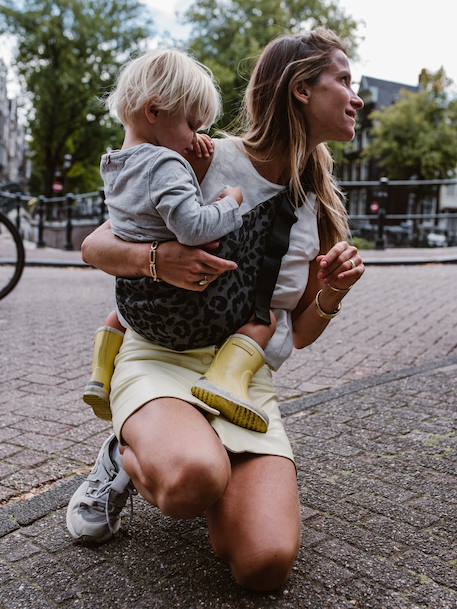 Porte-bébé et enfant 9 mois - 4 ans gris imprimé+marron imprimé+noir imprimé 2 - vertbaudet enfant 