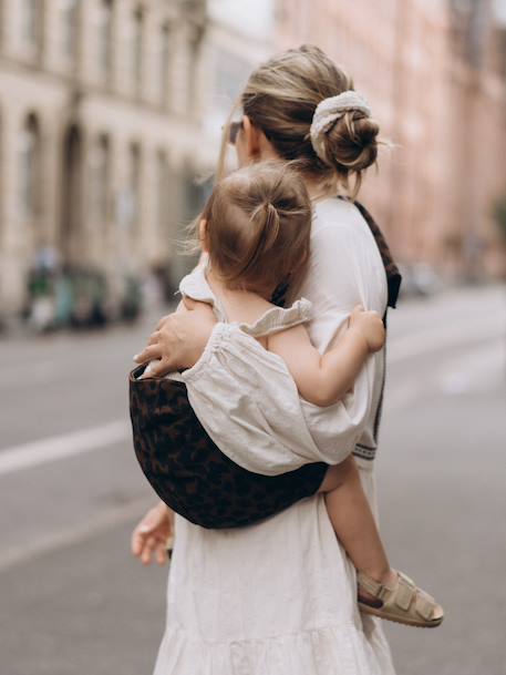 Porte-bébé et enfant 9 mois - 4 ans gris imprimé+marron imprimé+noir imprimé 7 - vertbaudet enfant 