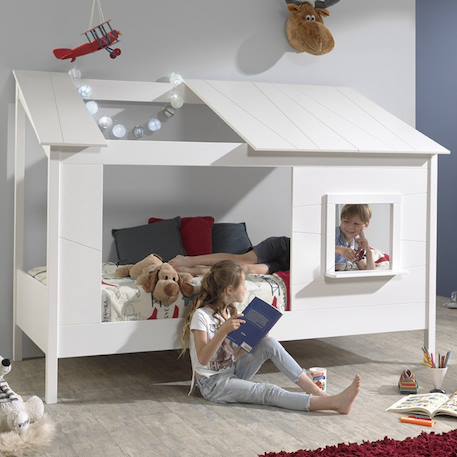 Lit cabane avec façade et fenêtre imitation bois  henrik Blanc 3 - vertbaudet enfant 