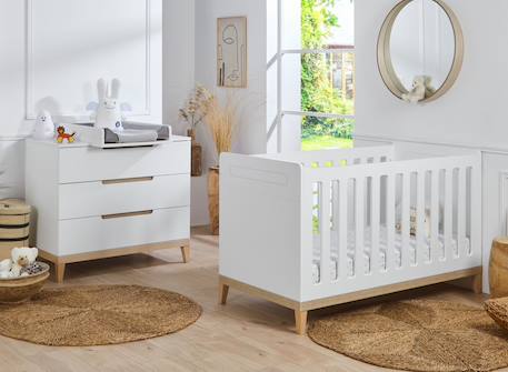 Petite chambre bébé evidence + table à langer Blanc / hêtre 2 - vertbaudet enfant 