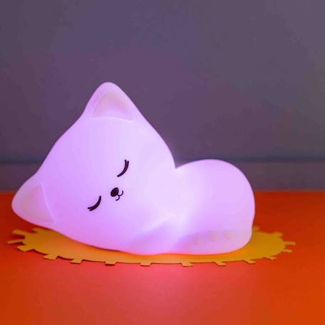 Veilleuse lumineuse tactile en silicone Chaton+Dino+Écureuil+Étoile+Fusée+Koala+Nuage+Panda+Toucan 3 - vertbaudet enfant 