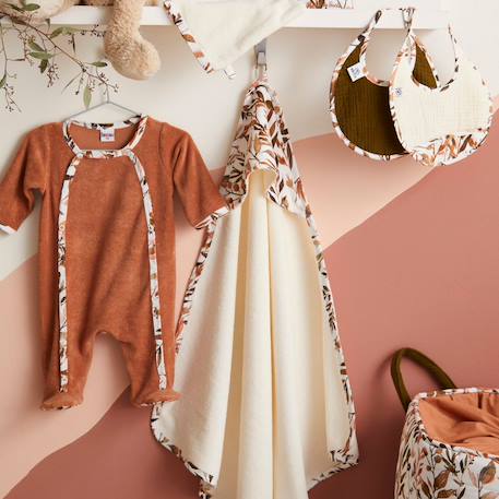Cape de bain bambou + gant caramel forest (70 x 70 cm) Beige, écru+Ecru, marron, orange+Vert 5 - vertbaudet enfant 