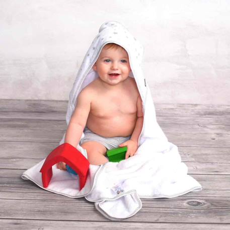 Ma première cape de bain en coton et bambou stella Stella, imprimé étoiles blanc, gris 2 - vertbaudet enfant 