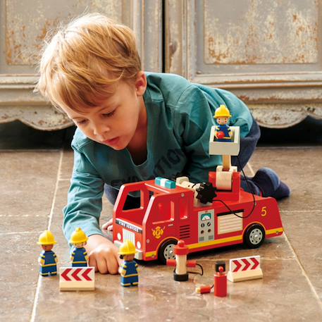 Camion de pompiers en bois Rouge, bleu, blanc 3 - vertbaudet enfant 