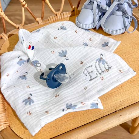 Doudou lange attache tétine en gaze de coton Bleuet imprimé floral 2 - vertbaudet enfant 