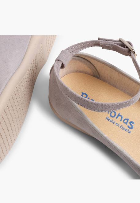 Ballerines pour fille et femme avec rubans en satin et bride Beige+Bleu de france+Bleu marine+Bleu pastel+Gris foncé+Gris perle+Olive verte+Rose claire+Sable+Taupe+Vert pastel 33 - vertbaudet enfant 