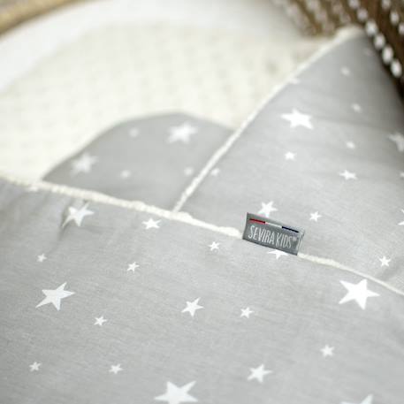 Couverture d'emmaillotage minky stella gris Stella, imprimé étoiles blanc, gris 3 - vertbaudet enfant 