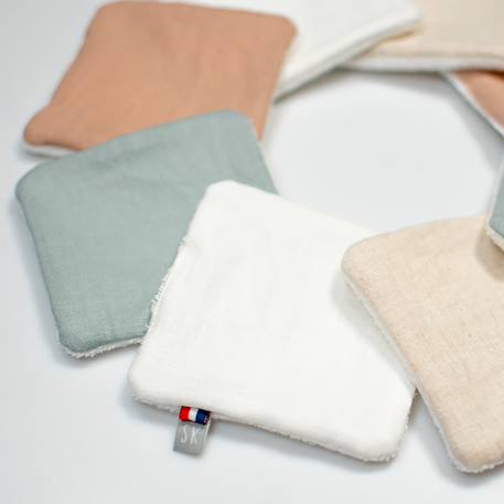 Lingettes bébé lavables en  coton 8 pièces stella Blanc+Bleu+Bleuet imprimé floral+Dinosaures, écru, vert+Écru+Eucalyptus, vert, gris+Gris clair+Melody, blanc imprimé minimaliste+Néo vintage imprimé floral, beige, blanc+Rouge+Safari, vert, gris, blanc+Sidonia, beige, écru, blanc 17 - vertbaudet enfant 