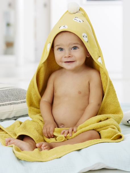 L'indispensable cape de bain pour bébé